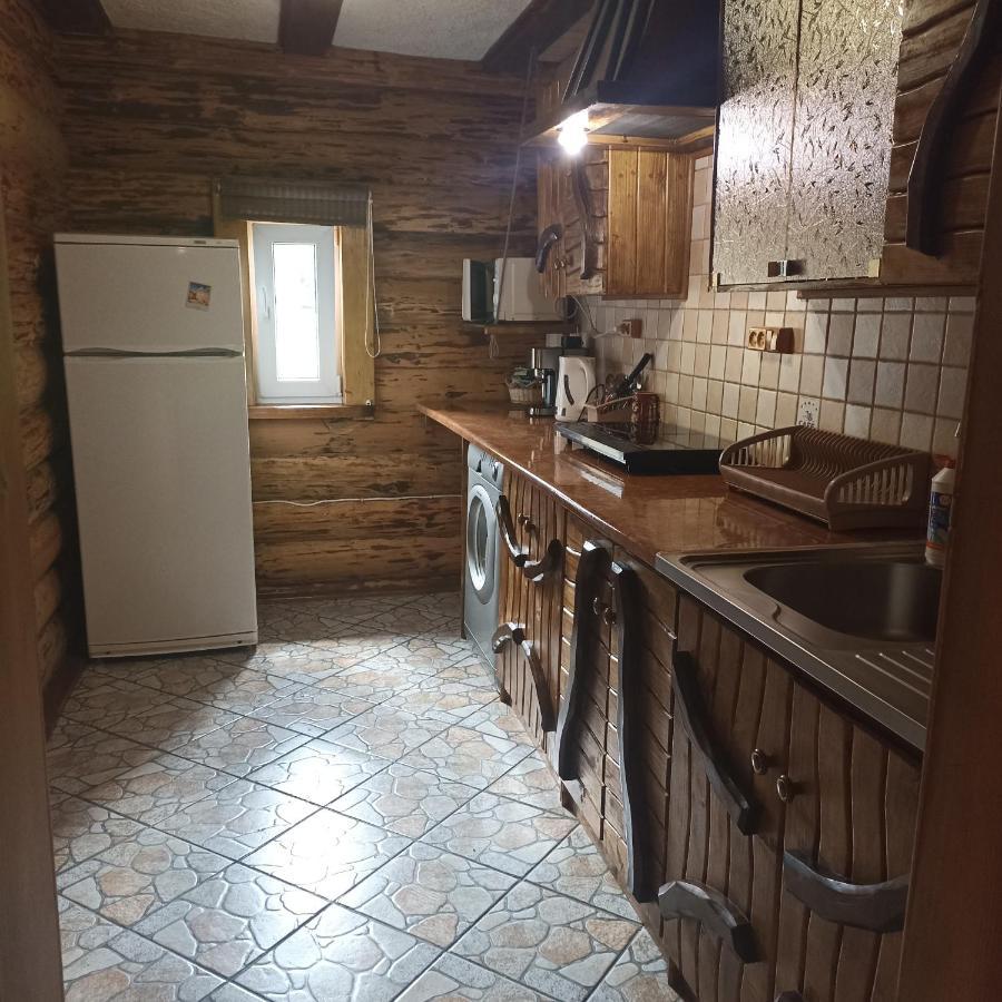 Khatyna U Dolyni Slavske Exterior photo